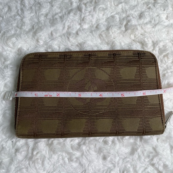 Chanel Brown Travel Line Canvas Bifold Long Wallet 🤎 - Picture 13 of 15